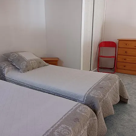 6 Pers Climatisee Avec Terrasse Et Parking Prive - V0270