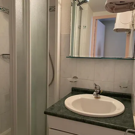 Apartmán Agence Jf Immo-villa 6 Pers Climatisee Avec Terrasse Et Parking Prive - V0270 Vias